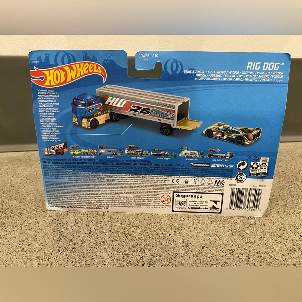 HOT WHEELS SUPER RIGS RIG DOG NEW‎ IN PACKAGE 2020